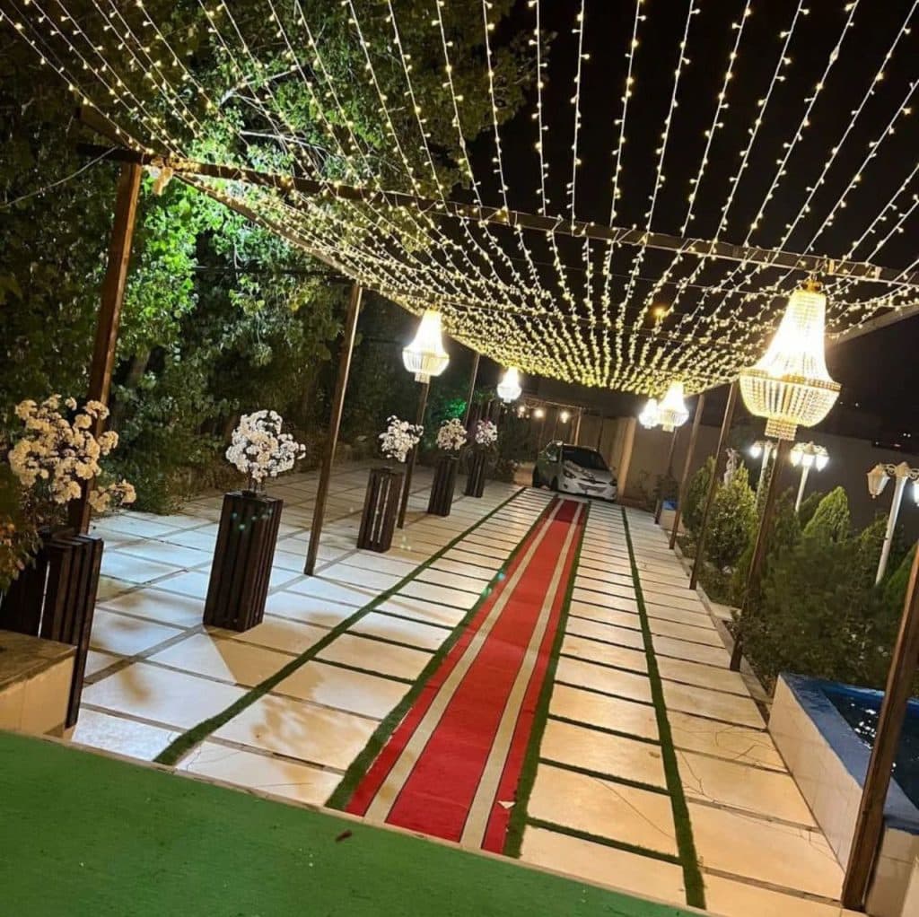 باغ تالار آپادانا در تبریز