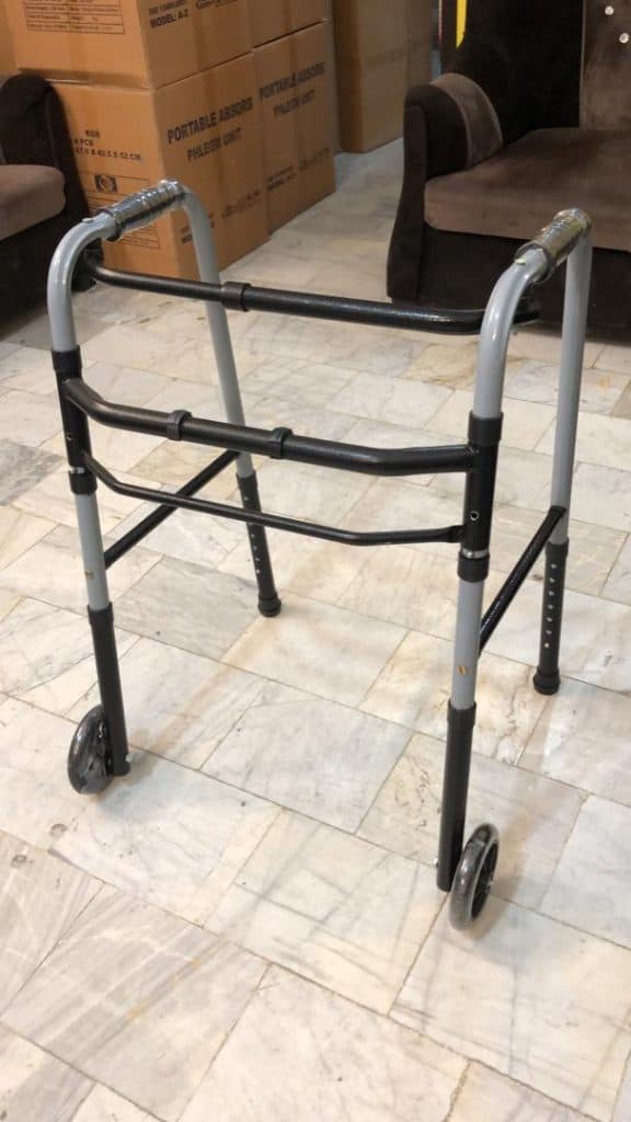 اجاره تخت بیمارستانی شفایار طب در باغ فیض تهران