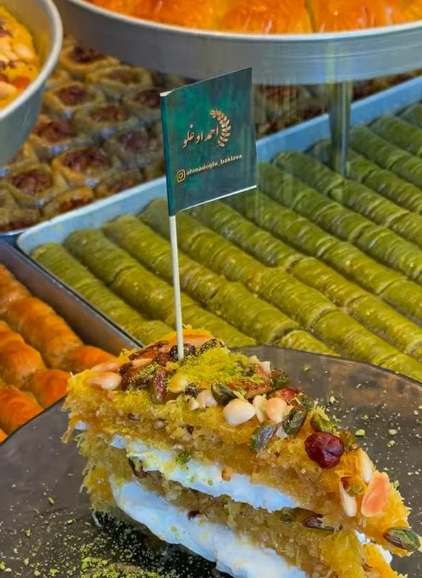 کافه باقلوا احمد اوغلو در ارومیه