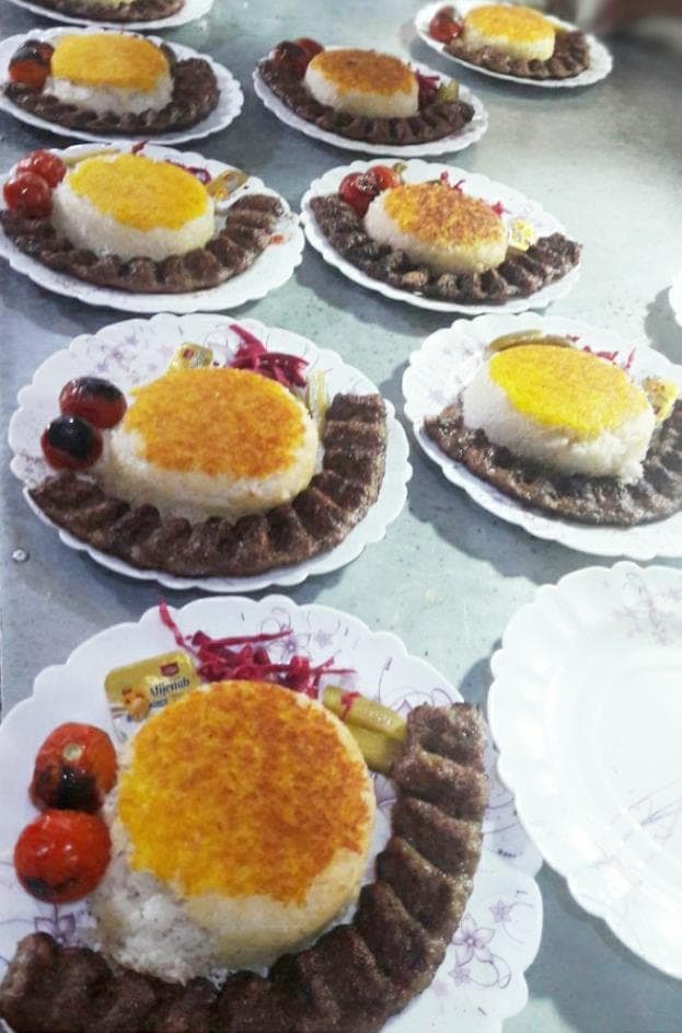 رستوران گیلانه در یزد