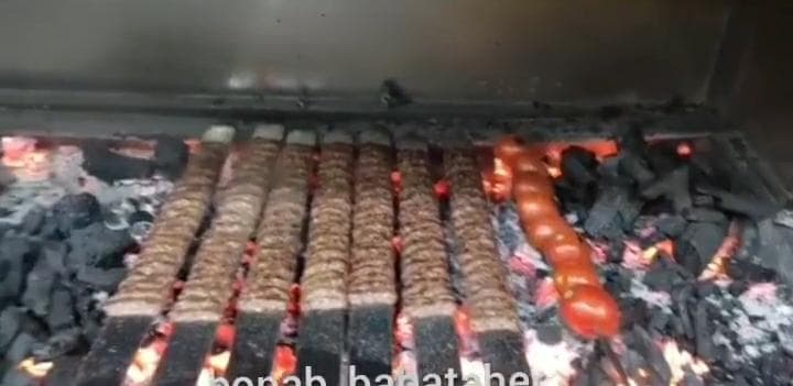 کباب ساطوری بناب باباطاهر در همدان