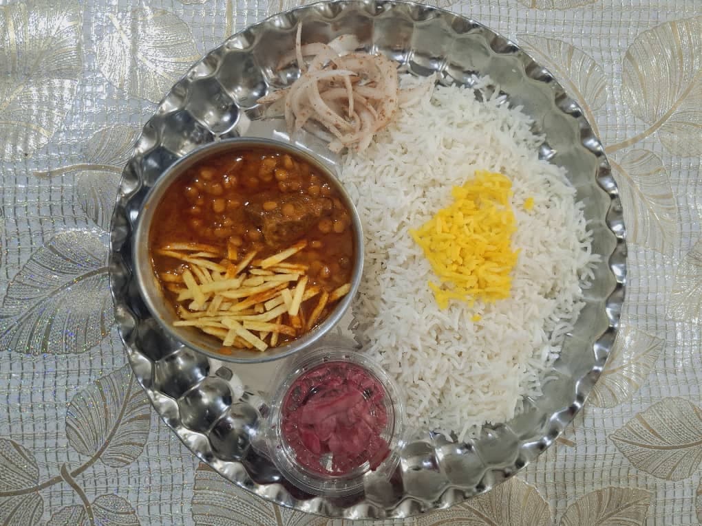 کترینگ و تهیه غذای خاتون در کرج