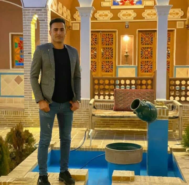 اقامتگاه بومگردی عمارت کهن در کاشان