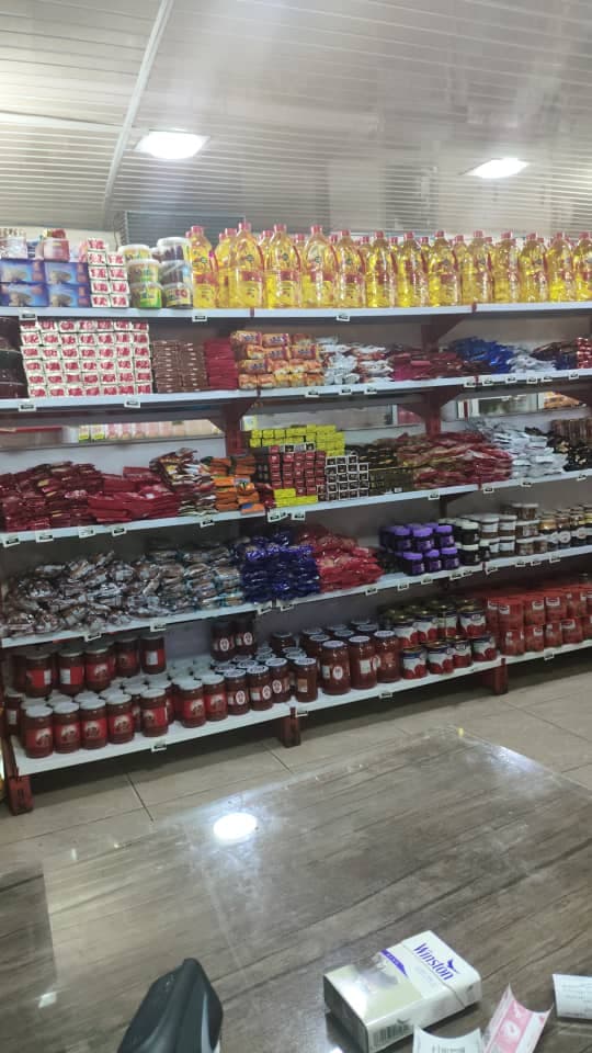 عمده فروشی مواد غذایی مرتضی اشتری در رشت