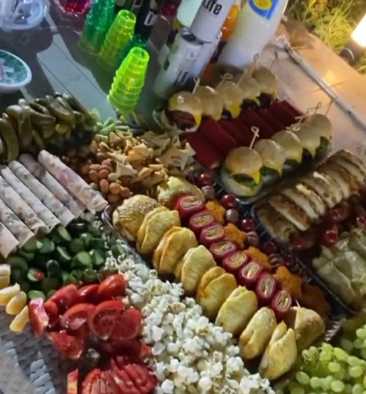 گل و بادکنک آرایی ترنم شادی در کرج