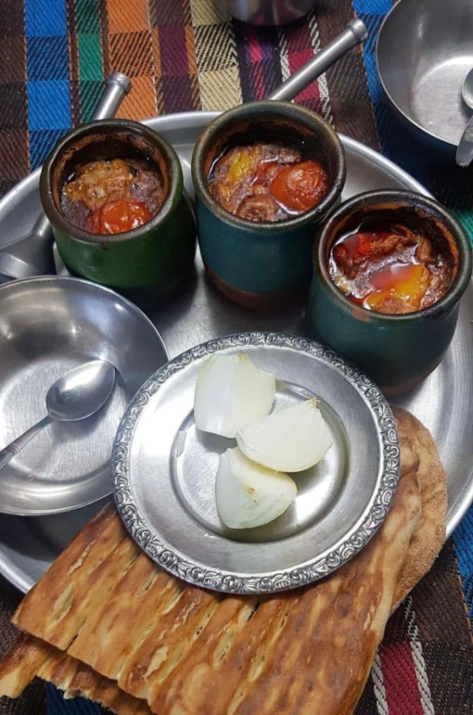 چایخانه و دیزی سرای پاتوق در پردیس