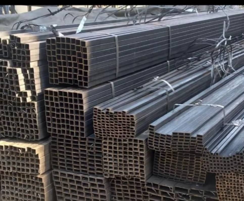 فروش آهن آلات ساختمانی مهدی طحانی در کاشان