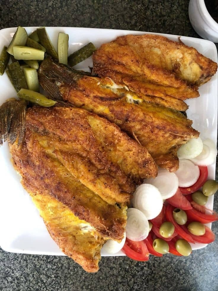 بیرون بر و آشپزخانه مسلم چابهار