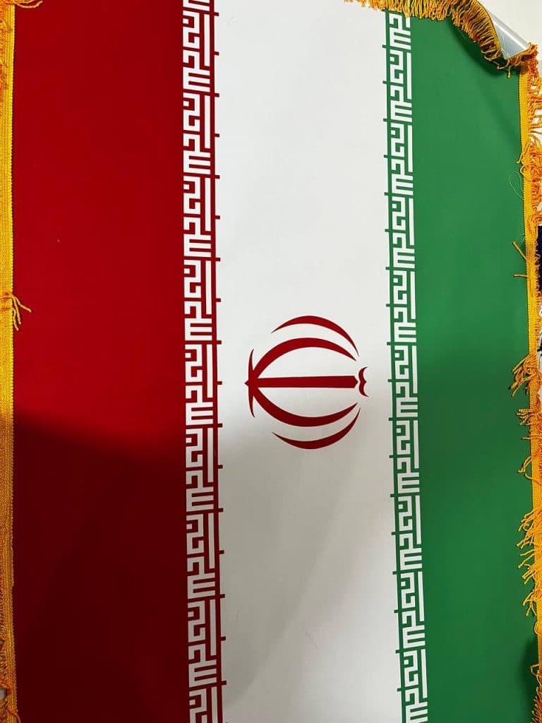 چاپ و فروش پرچم ساحلی و تشریفاتی آران در تهرانپارس تهران