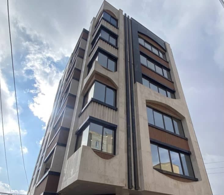 کارگاه تولید درب و پنجره دوجداره آلومینیومی و upvc گروه صنعتی آلمیکو در آمل