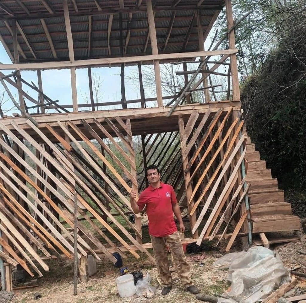 خدمات نجاری ساختمان مدرن خدایی پرست در لنگرود