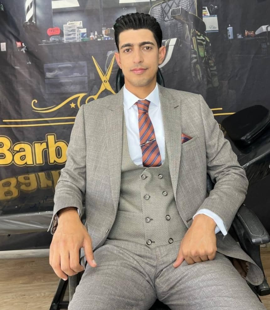 مرکز تخصصی vip گریم داماد موچین در ولیعصر سیرجان