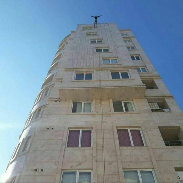 کار در ارتفاع راپل محمودی در نوبهار کرمانشاه