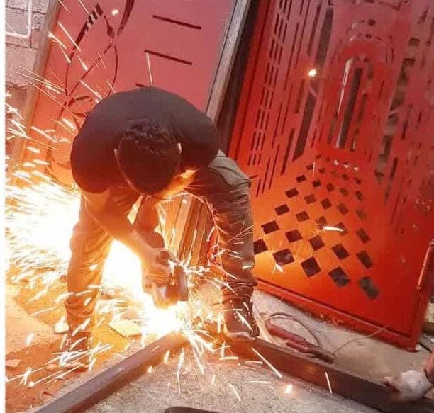 ساخت سازه های فلزی برادران غلامی در آستانه اشرفیه