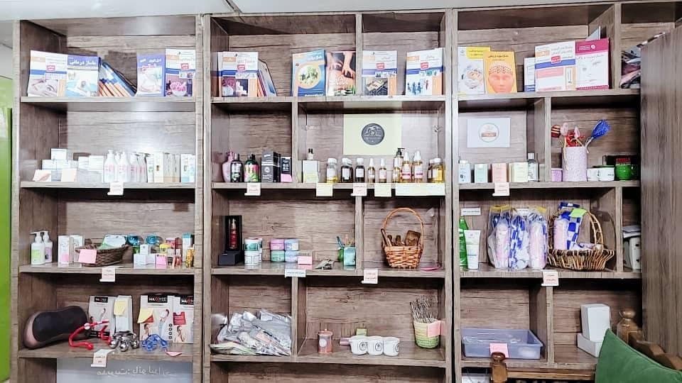آموزشگاه فنی و حرفه ای ماساژ لیدا رحیمی در اکباتان تهران