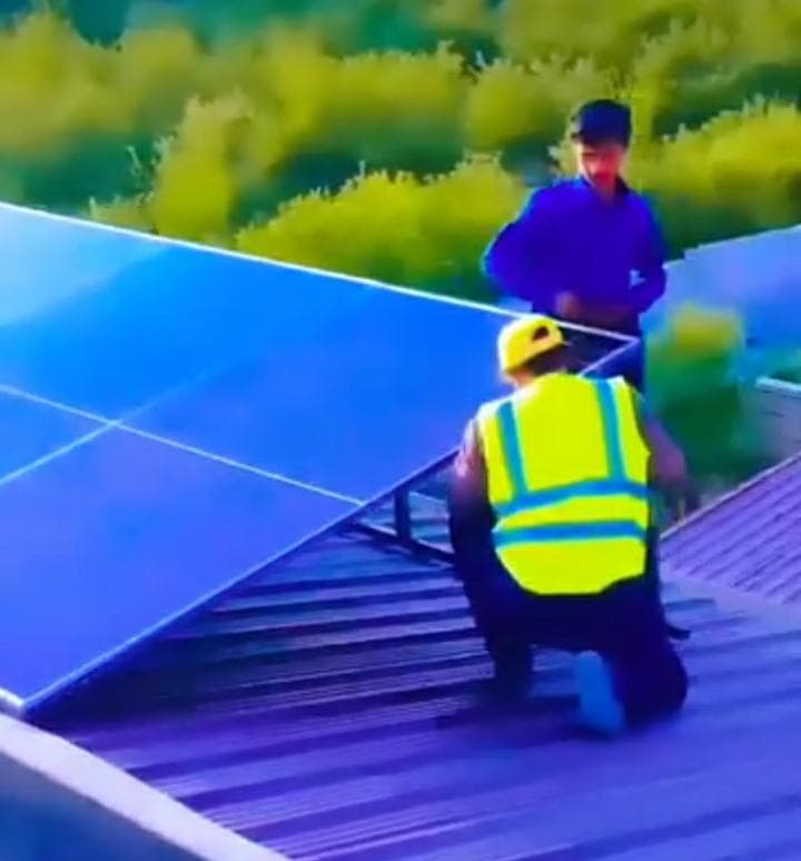 پنل و برق خورشیدی آراز انرژی در تبریز