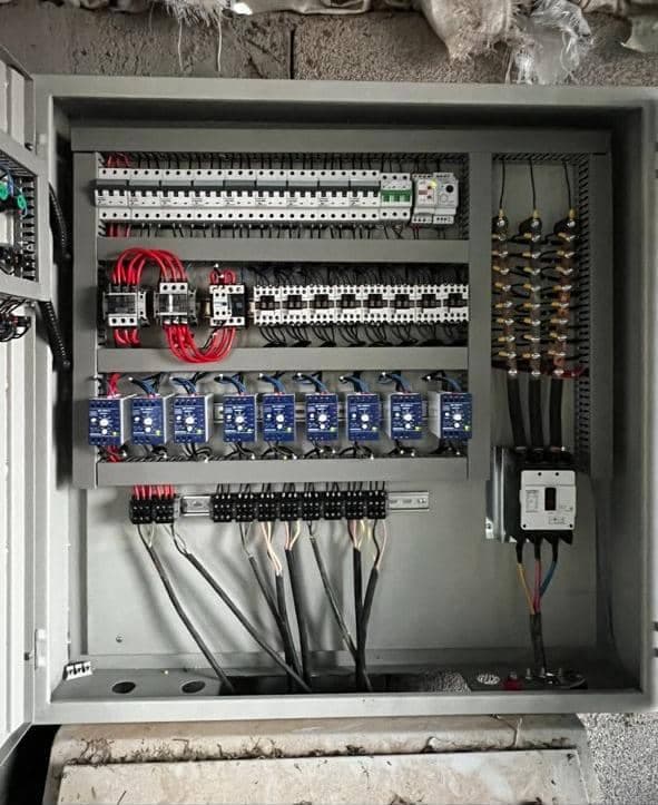 کالای برق صنعتی بابک در دهلران