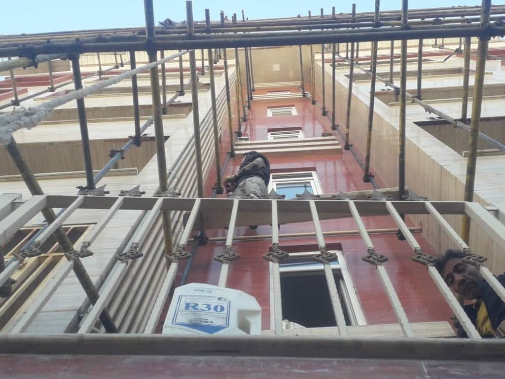 خدمات آب بندی و مقاوم سازی نانو کاور ماکو