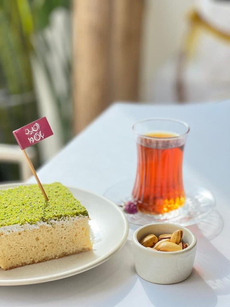 باقلوا فروشی امید در بلوار دیلمان رشت