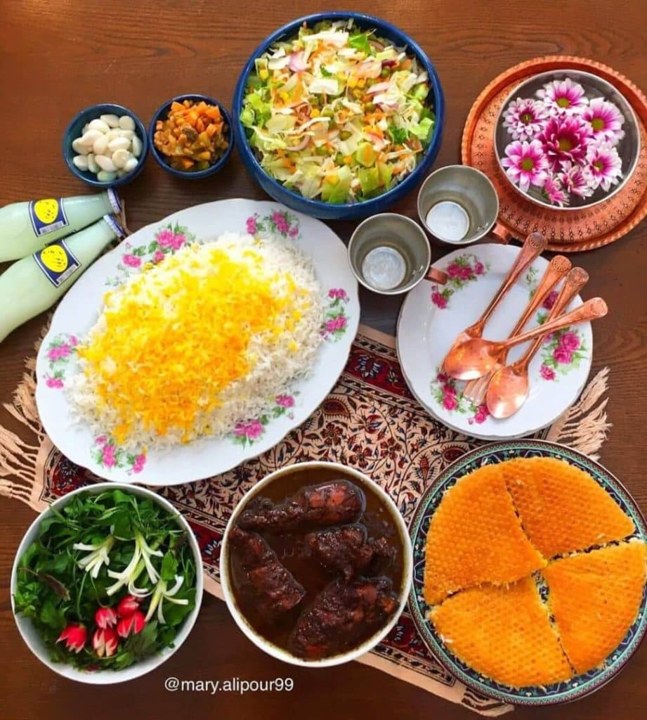 حلیم و غذا سنتی بابابزرگ در چیتگر تهران