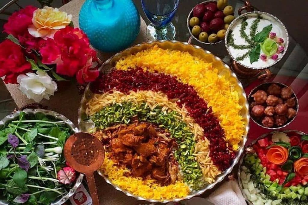حلیم و غذا سنتی بابابزرگ در چیتگر تهران