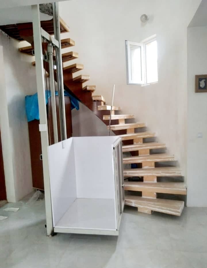بالابر هیدرولیک سازه گستر جلالی در رشت