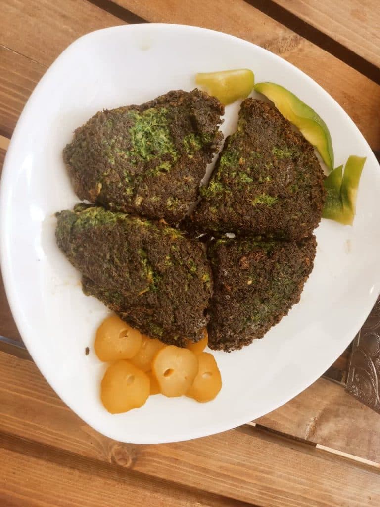 کافه صبحانه و عصرانه میکائیل در کرمان