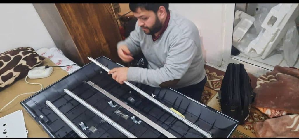 تعمیرات تخصصی تلوزیون LED و LCD سامسونگ وحید یزدی در سعدی مشهد