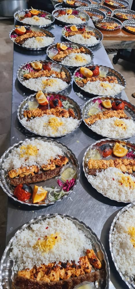 رستوران اکبرجوجه گل سرخ اسفراین
