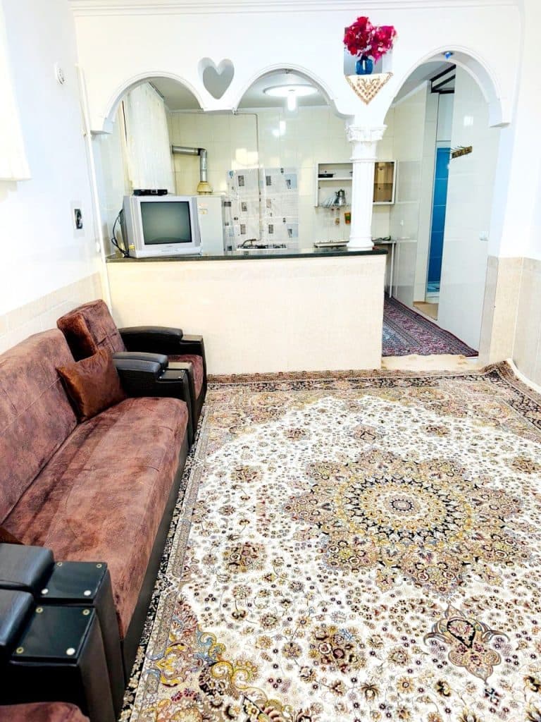 سوئیت اجاره ای محمودی در بانه