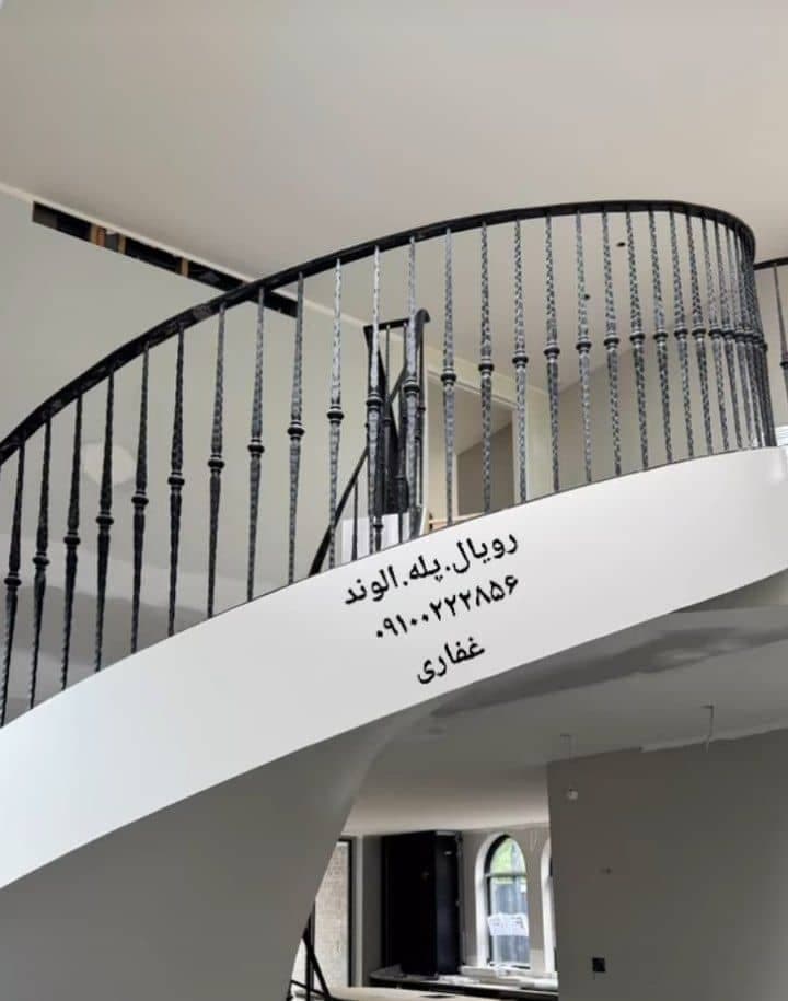 پله پیچ رویال پله در همدان