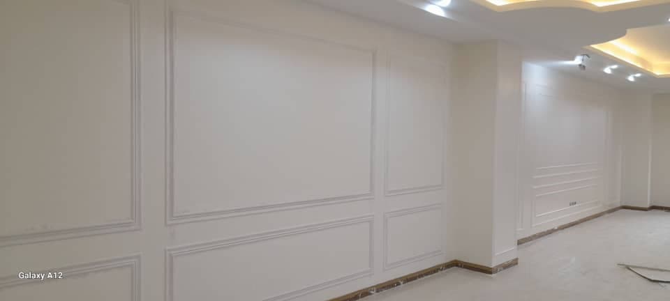 اجرای قاب بندی دیوار و نور مخفی کرمی در مشکین دشت