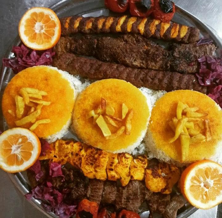 کافه رستوران فدک در چمستان