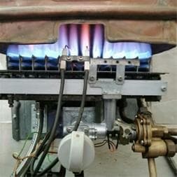 تعمیرات یخچال فریزر و لباسشویی ایرانی و خارجی عزیزی در کرمانشاه