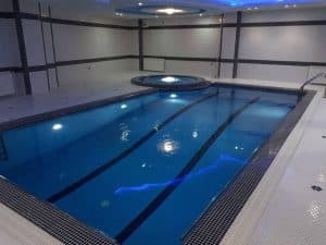 طراحی و اجرای استخر جکوزی وارش در محمودآباد