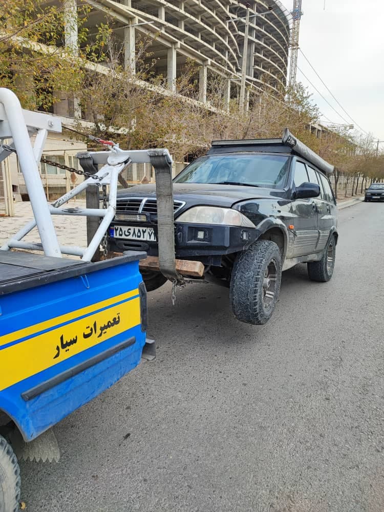 یدک کش کیانی در بلوار کوشش مشهد