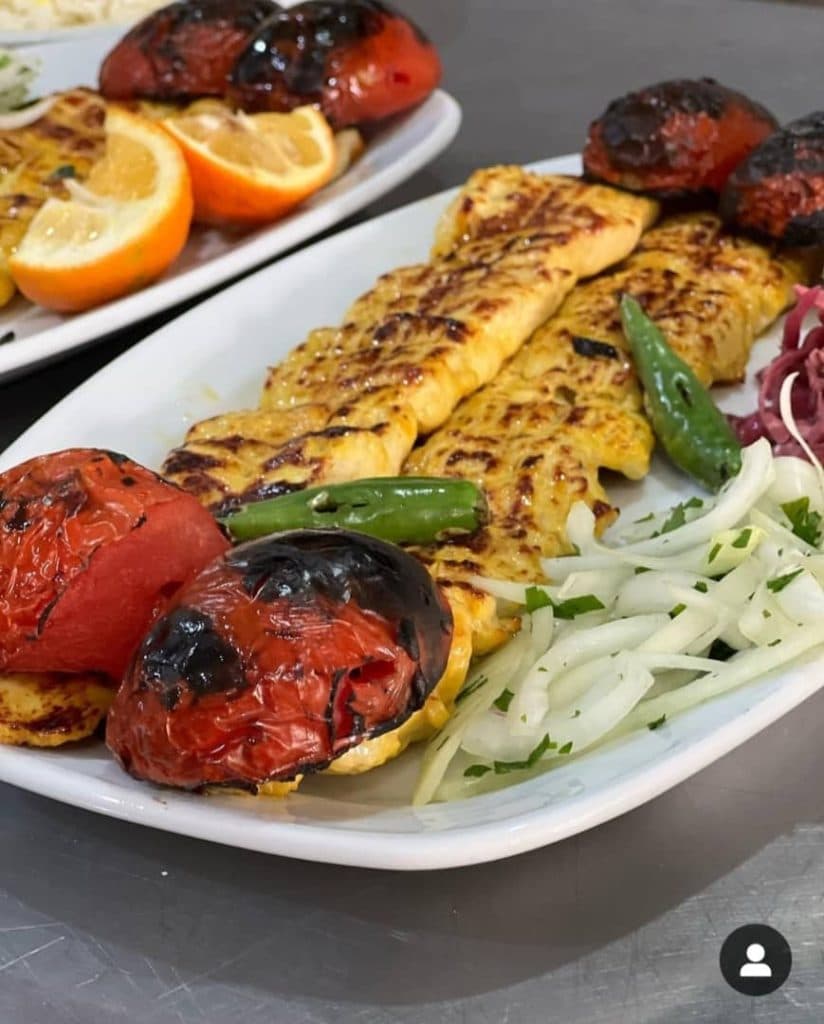 غذای آماده دو برار در بجنورد