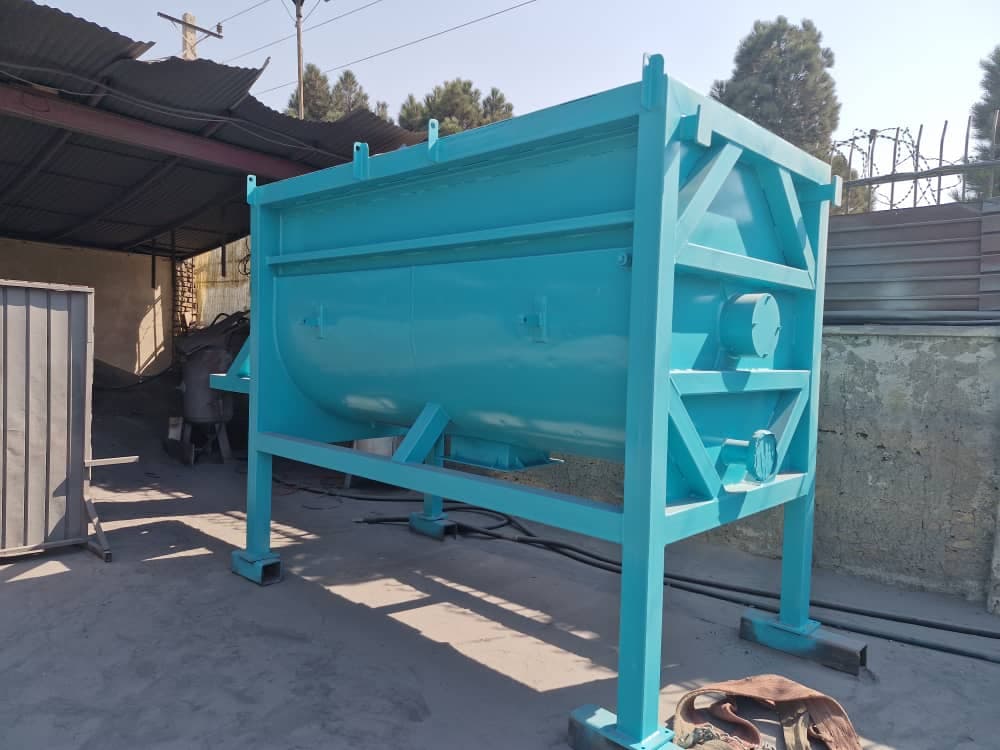 اجرای سندبلاست فلزات گروه صنعتی خاکی در سیرجان