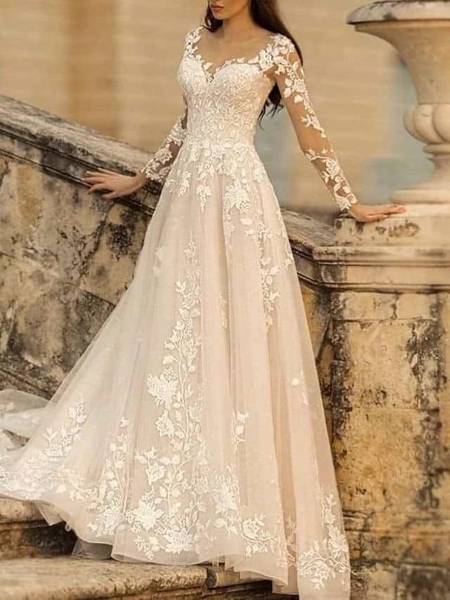 مزون لباس شب و عروس اسمی زاده در شهرک آزادی اردبیل