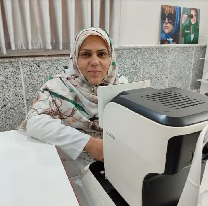 اپتومتریست مریم یعقوبی در کاشمر