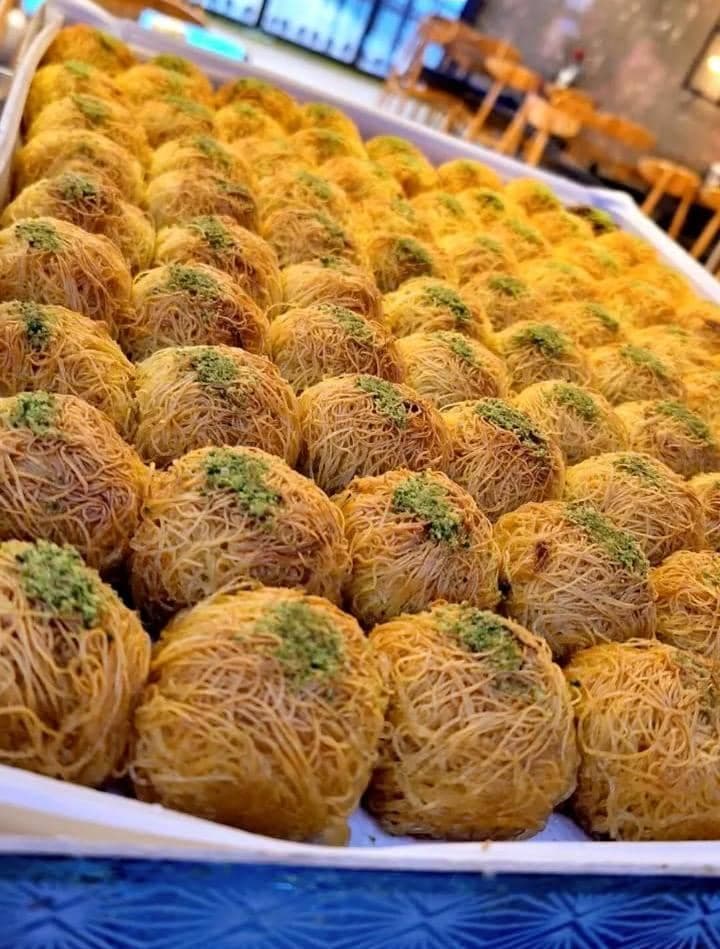 کافه رستوران علی افندی در شادگان