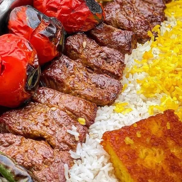 رستوران سنتی خان عمو در خرم آباد