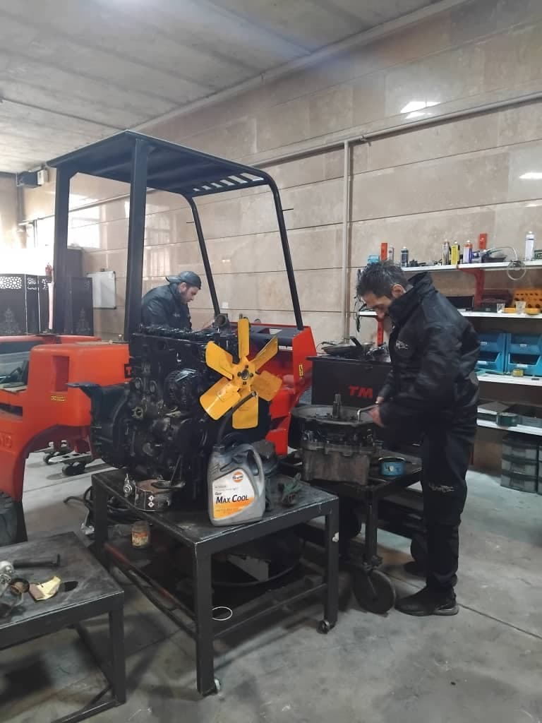 فروشگاه و تعمیرگاه تخصصی لیفتراک ژاپنی بالکان یدک در تبریز