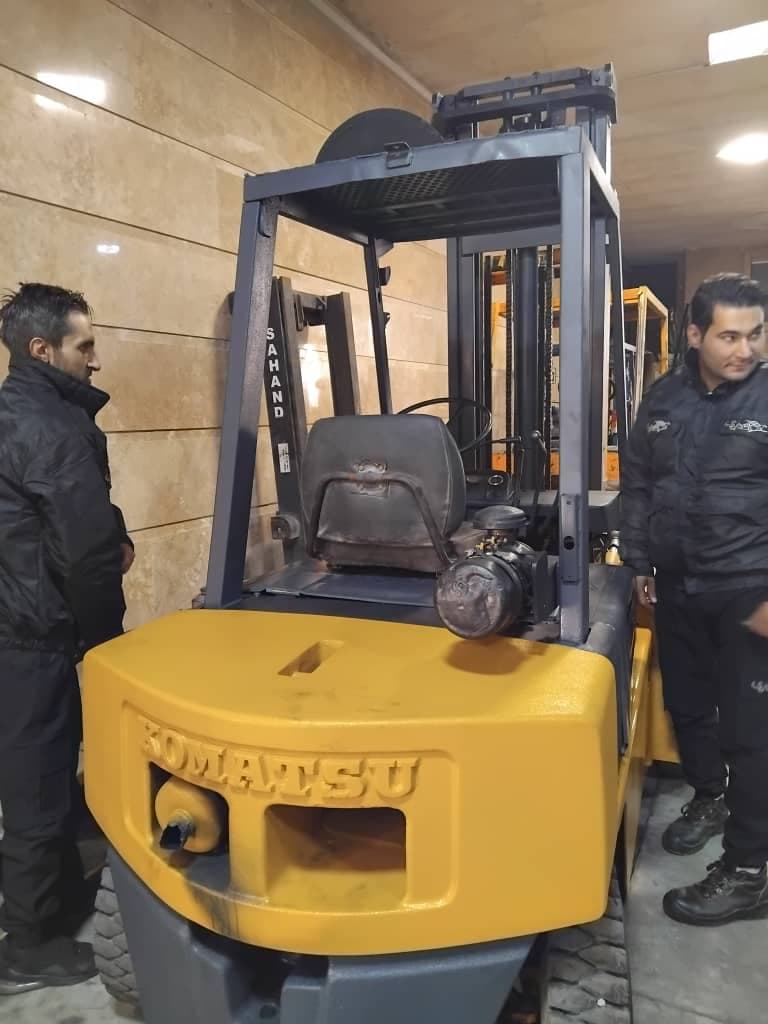 فروشگاه و تعمیرگاه تخصصی لیفتراک ژاپنی بالکان یدک در تبریز