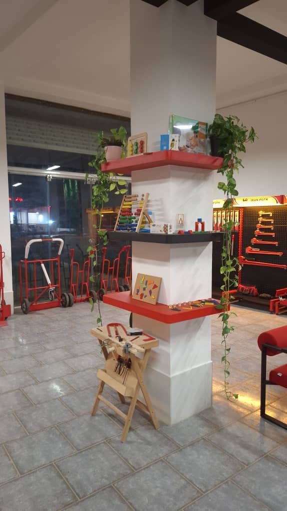 نمایندگی فروش ابزارآلات دستی و ساختمانی ایران پتک شیان در نوشهر