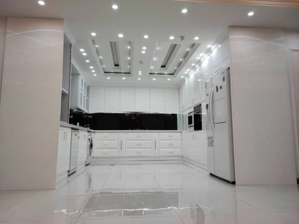 تولید و فروش کابینت پلی اورتان بامبو در سنندج