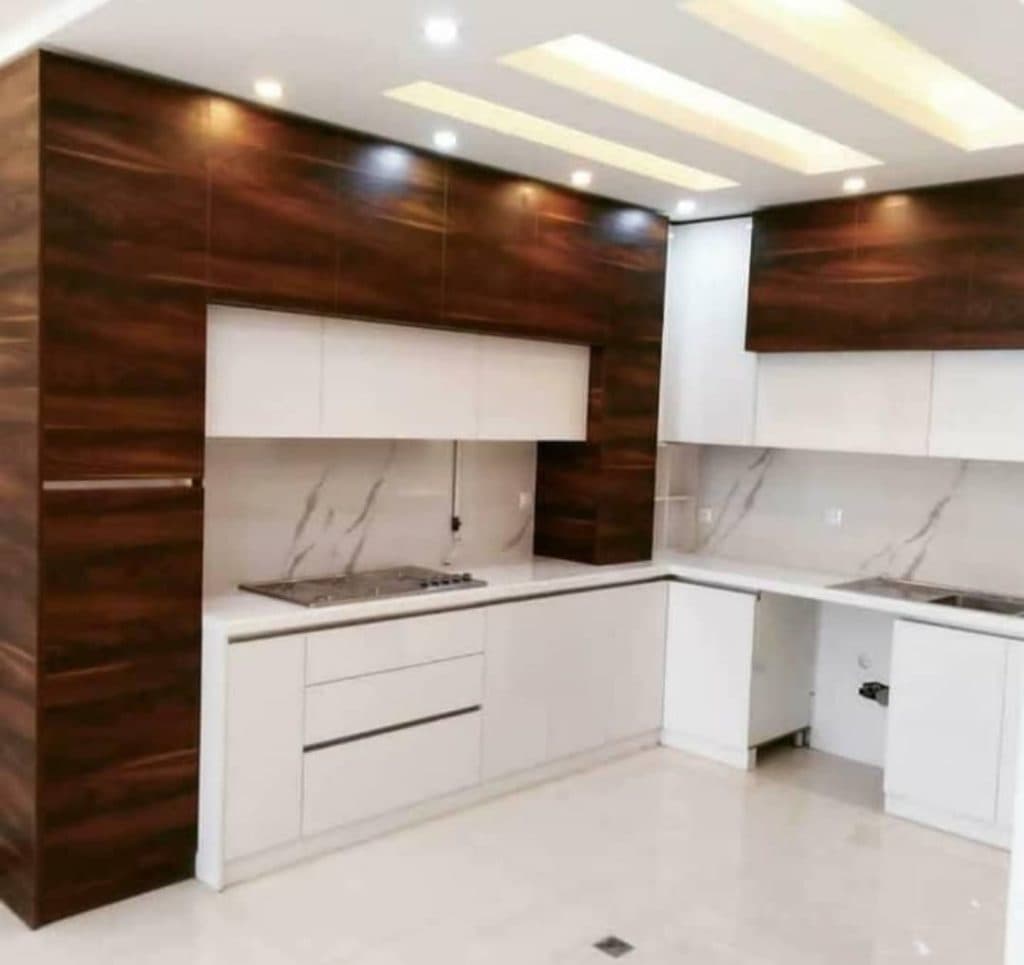 ساخت و نصب کابینت و کمد دیواری پلی اورتان سلطانی در کرمان