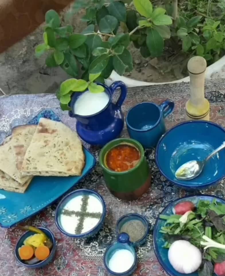 اقامتگاه بوم گردی سرای بهشت در شادکام بافق