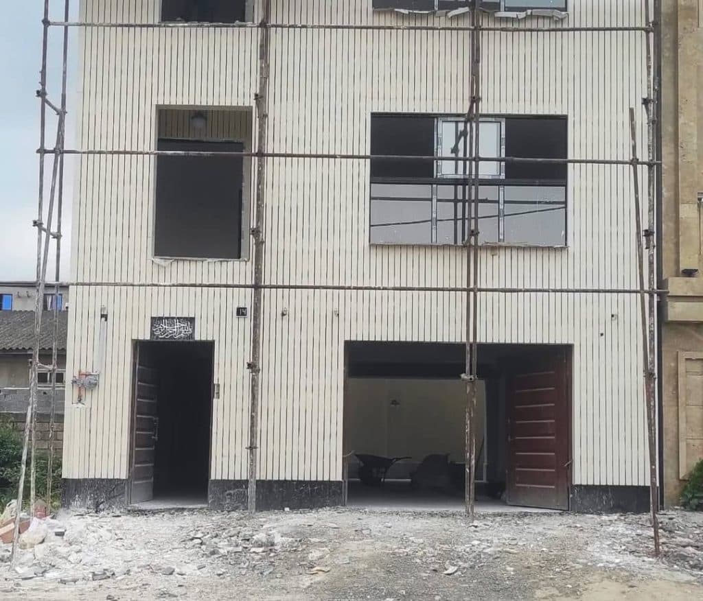 فروش و اجرای آجر نمای نسوز سنتی و مدرن قدرتی در چمستان
