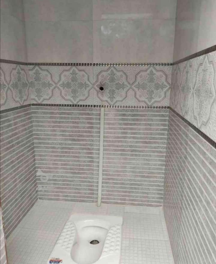 کاشی کاری میرزایی در منجیل